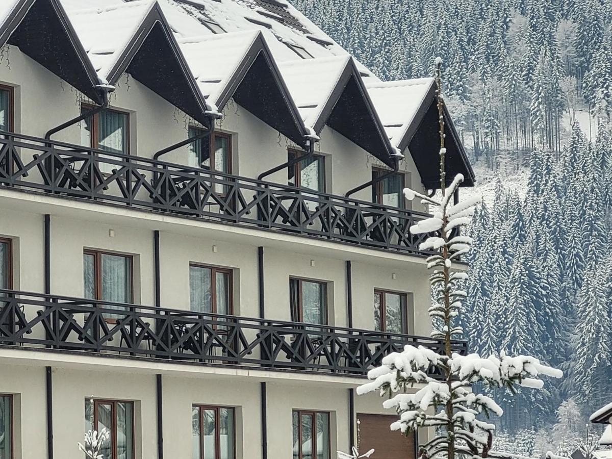 Zaporizʹka Sich Hotel Bukovel Kültér fotó